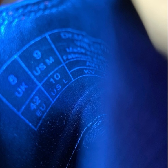 Dr. Martens Wilde Boot in Dark Cherry Red - Sz 10 - Picture 9 of 9